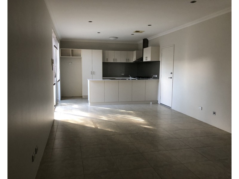 3/23 Crocker Way, Innaloo WA 6018