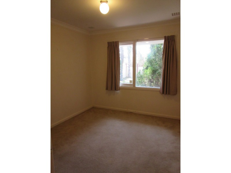 5 Pannell Way, Girrawheen WA 6064
