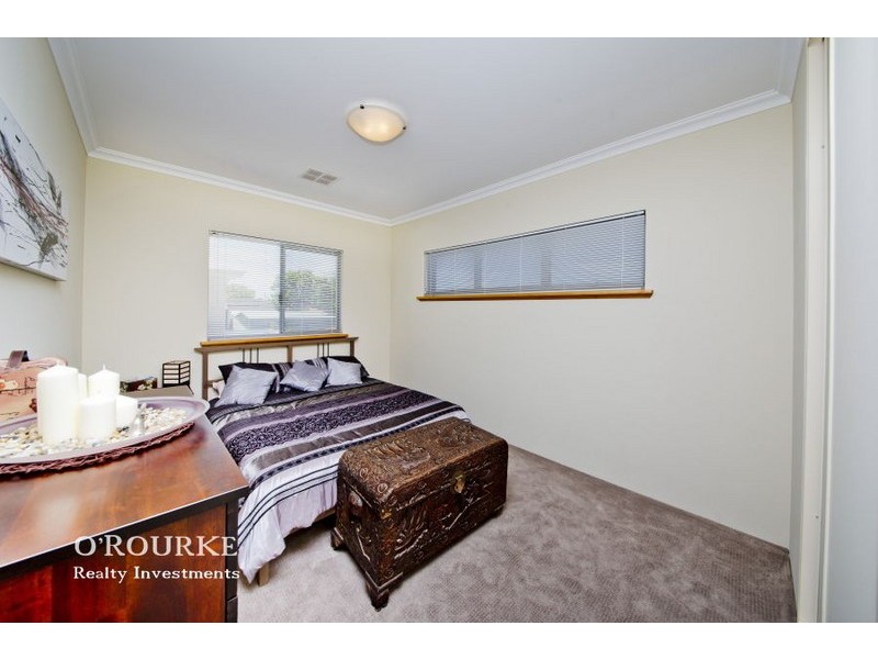 144B Grand Promenade, Doubleview WA 6018