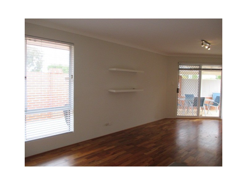 5A Shakespeare Ave, Balcatta WA 6021