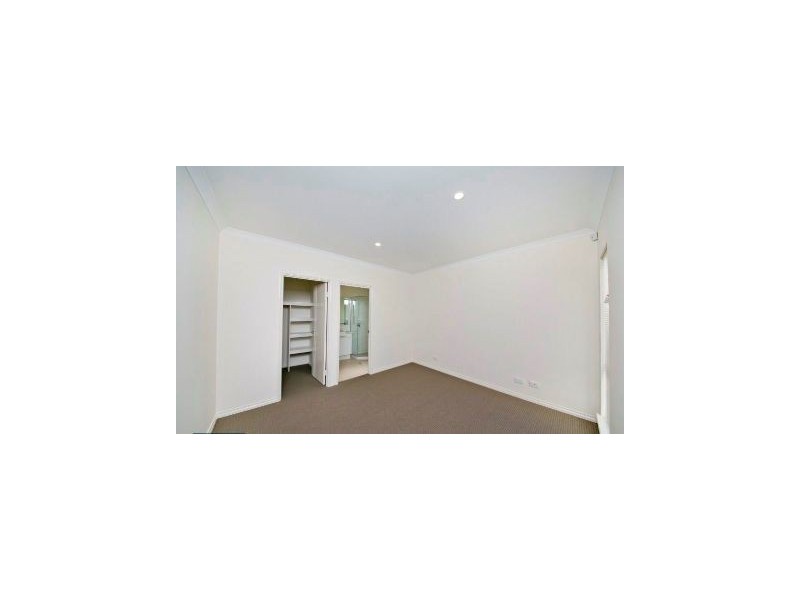 30A Laurence Rd, Innaloo WA 6018