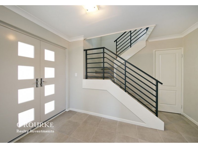 1a Bowra Avenue, Woodlands WA 6018