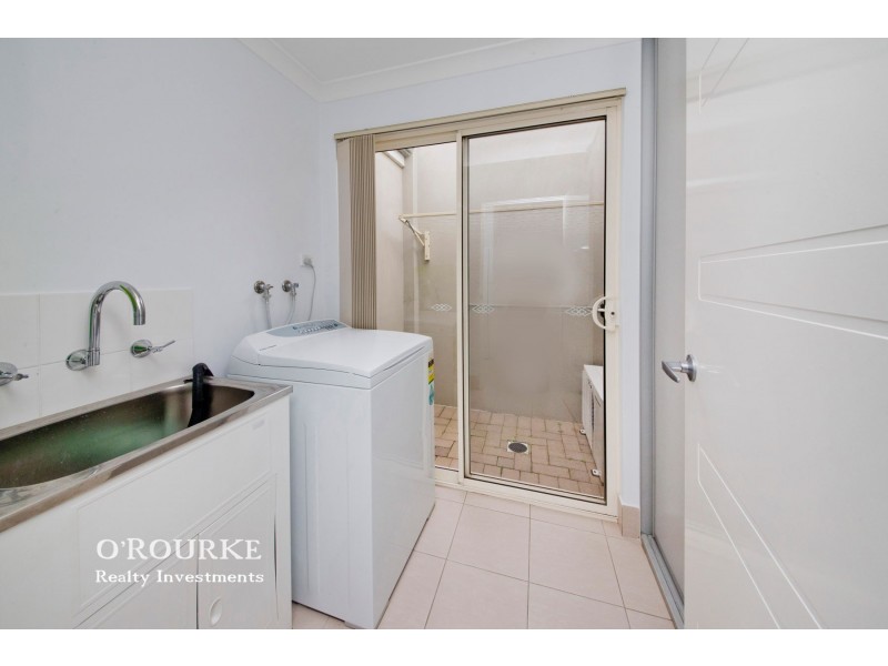 4/7 Hertha Road, Innaloo WA 6018