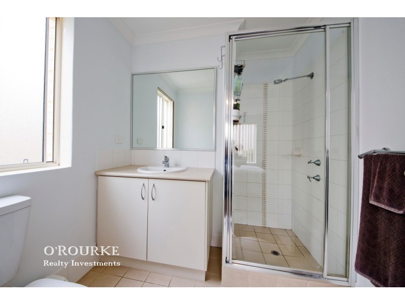 4/7 Hertha Road, Innaloo WA 6018