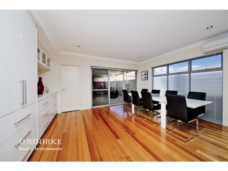 144 b Grand Promenade, Doubleview WA 6018