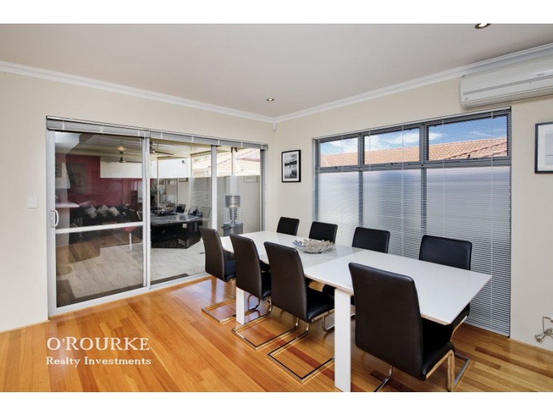 144 b Grand Promenade, Doubleview WA 6018