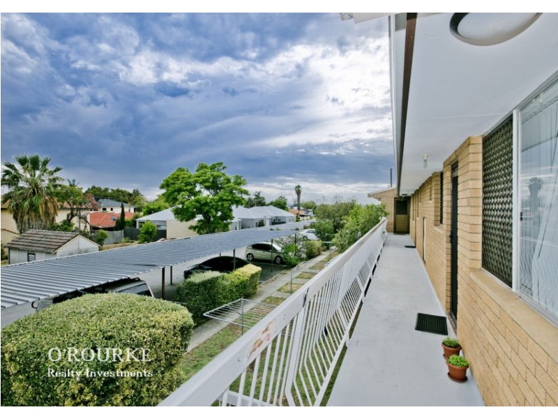 13/19 Odin Road, Innaloo WA 6018