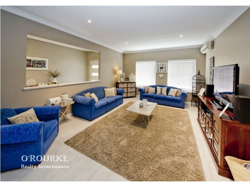 2 a Acacia Way, Duncraig WA 6023