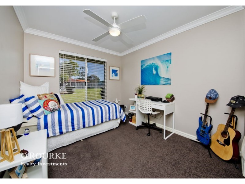 2 a Acacia Way, Duncraig WA 6023