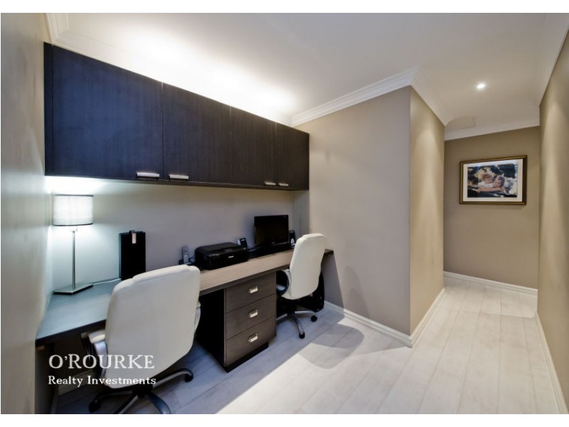 2 a Acacia Way, Duncraig WA 6023