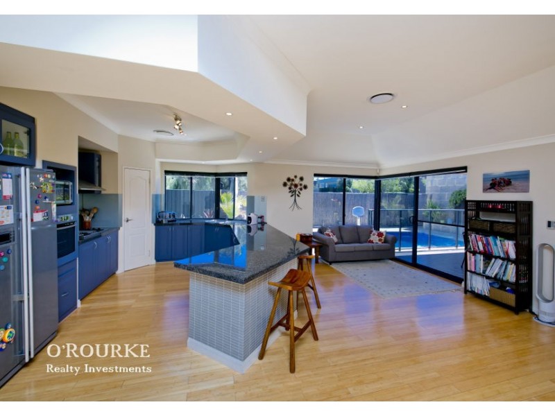 70 Grand Promenade, Karrinyup WA 6018