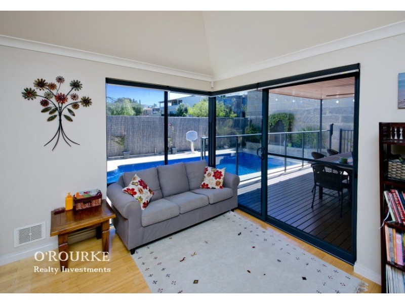 70 Grand Promenade, Karrinyup WA 6018