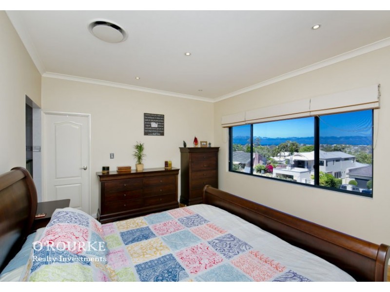 70 Grand Promenade, Karrinyup WA 6018