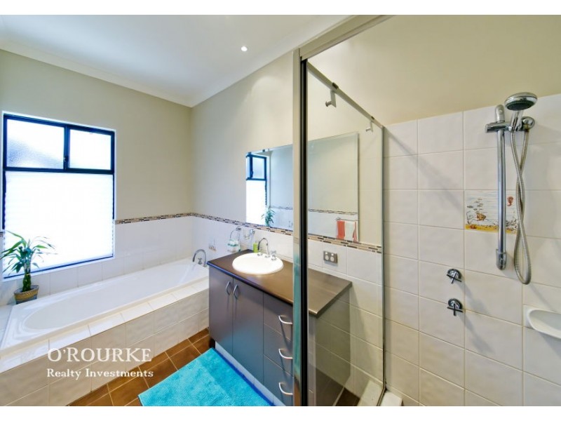 70 Grand Promenade, Karrinyup WA 6018