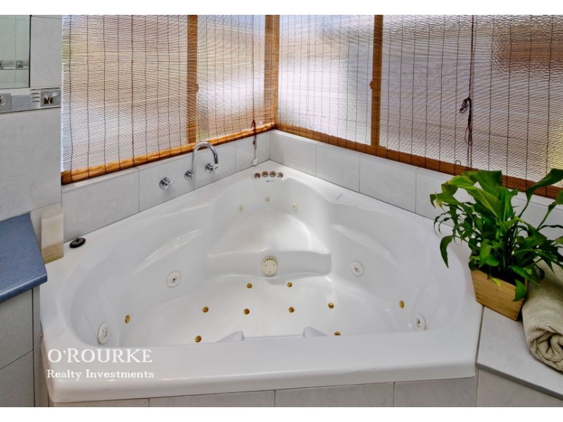 70 Grand Promenade, Karrinyup WA 6018