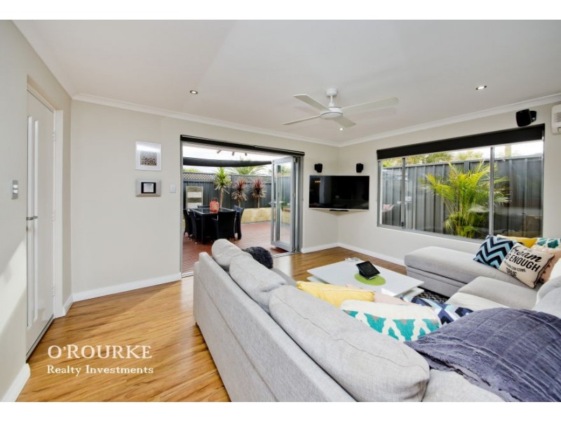 126 b Herbert Street, Doubleview WA 6018