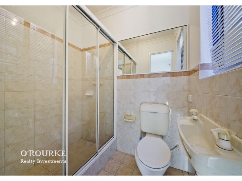 43D Barnes Street, Innaloo WA 6018