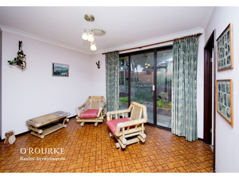 1 Combwich Court, Karrinyup WA 6018