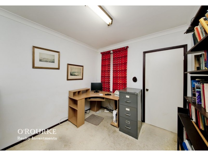 1 Combwich Court, Karrinyup WA 6018