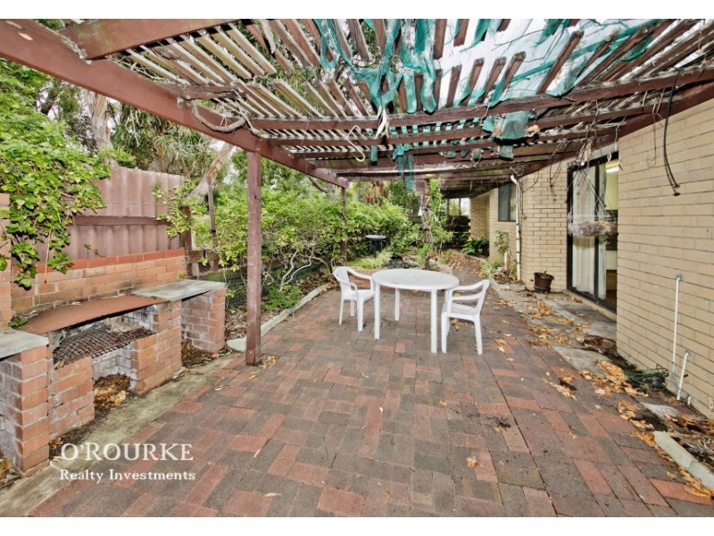 1 Combwich Court, Karrinyup WA 6018