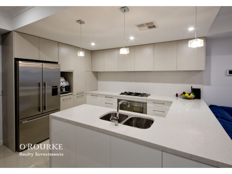 154 a Grand Promenade, Doubleview WA 6018