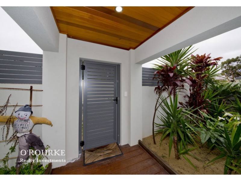 154 a Grand Promenade, Doubleview WA 6018