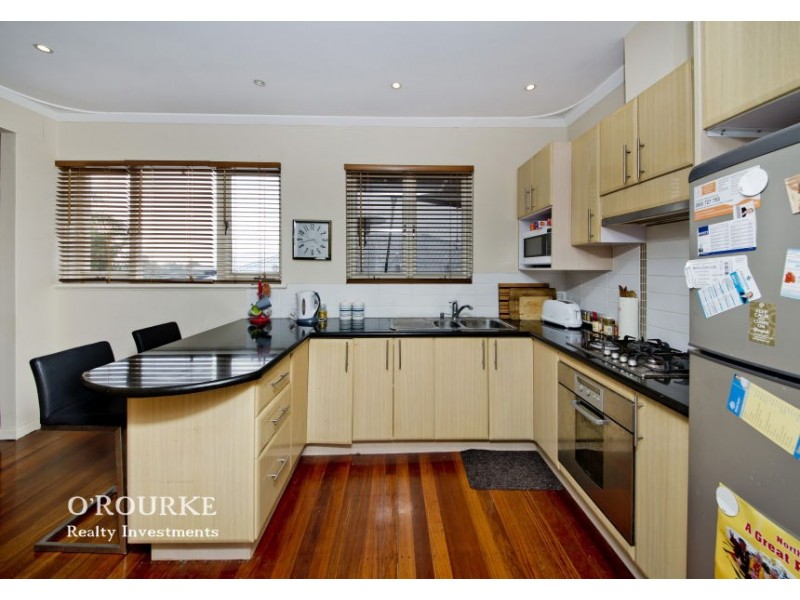 146 Woodside Street, Doubleview WA 6018