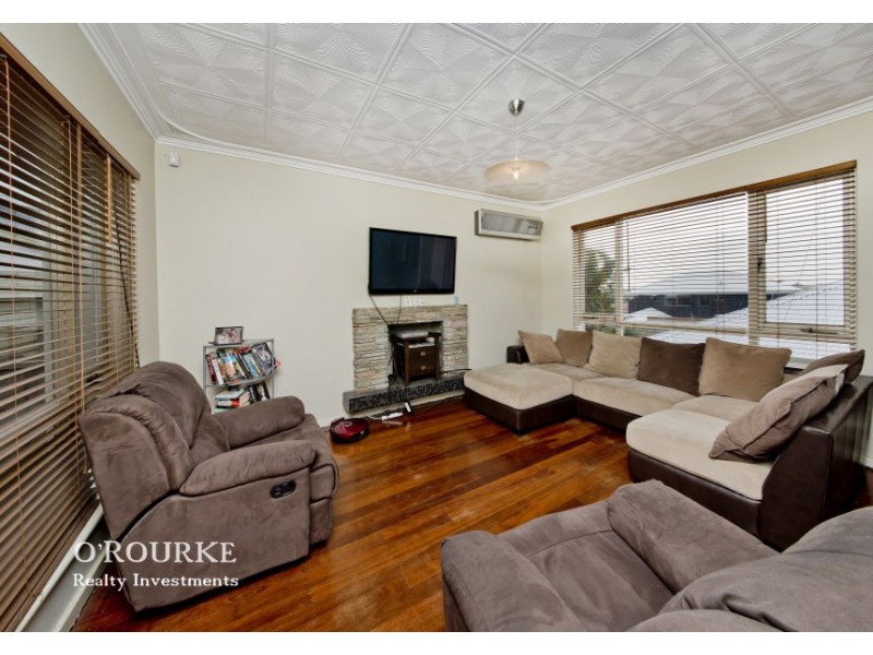 146 Woodside Street, Doubleview WA 6018