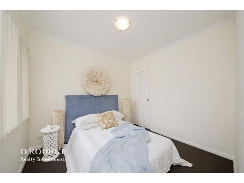 286 B Huntriss Road, Doubleview WA 6018