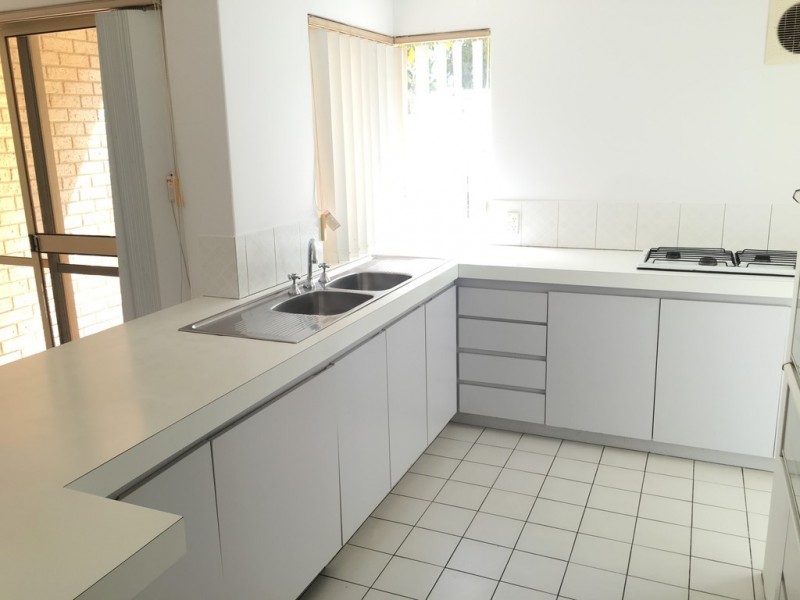 12/5 Brentham St, Leederville WA 6007