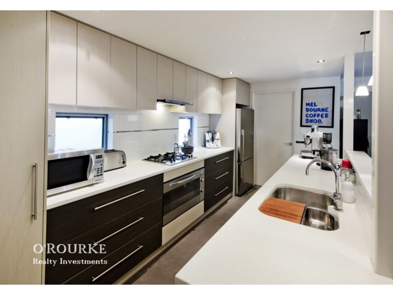 3/33 Barnes Street, Innaloo WA 6018