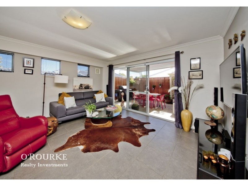 3/33 Barnes Street, Innaloo WA 6018