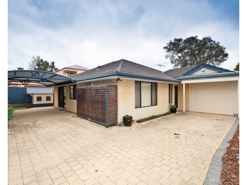 12a Bates Road, Innaloo WA 6018