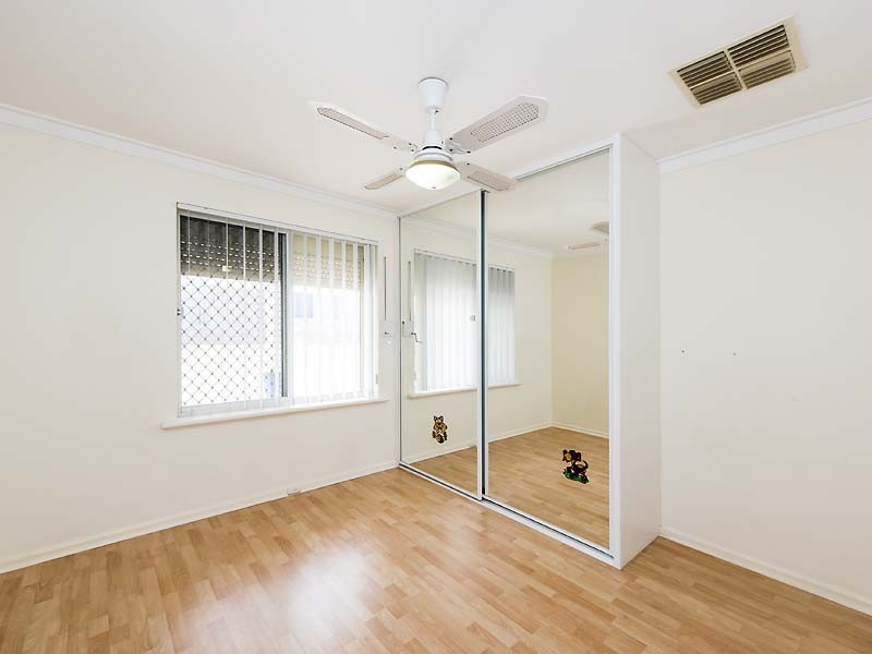 18 Wardle Road, Beaconsfield WA 6162