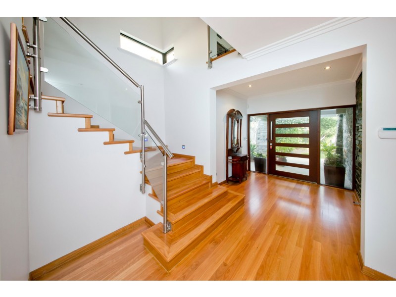 10 Abney Place, Trigg WA 6029