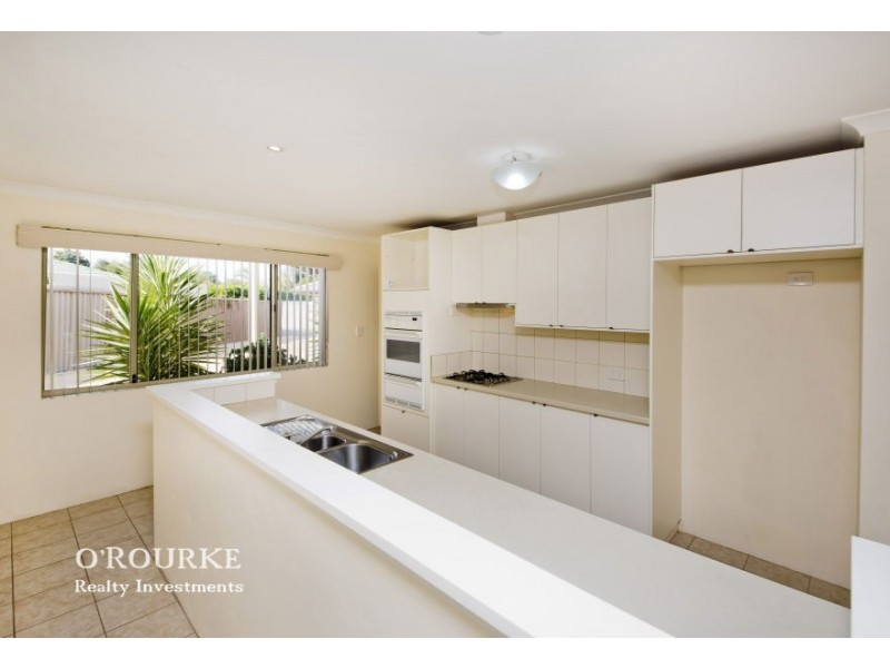 33 Blaxland Way, Padbury WA 6025