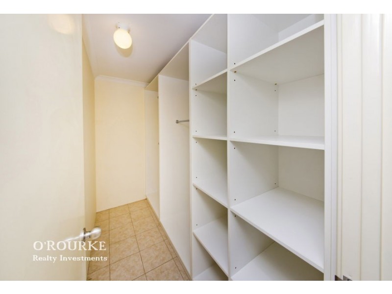 33 Blaxland Way, Padbury WA 6025