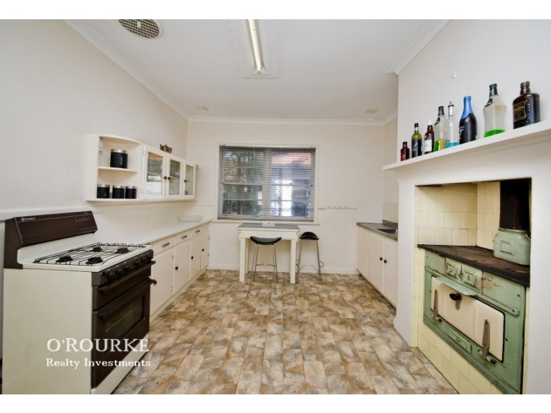 182 Holbeck Street, Doubleview WA 6018