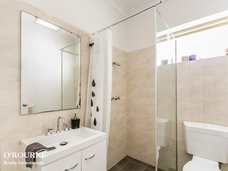 220 Hancock Street, Doubleview WA 6018