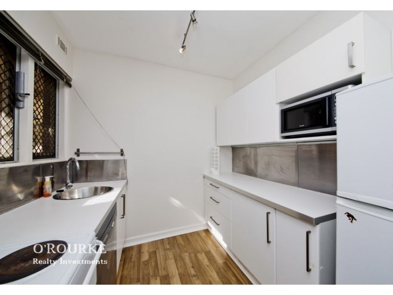 3/22 The Arcade, Doubleview WA 6018