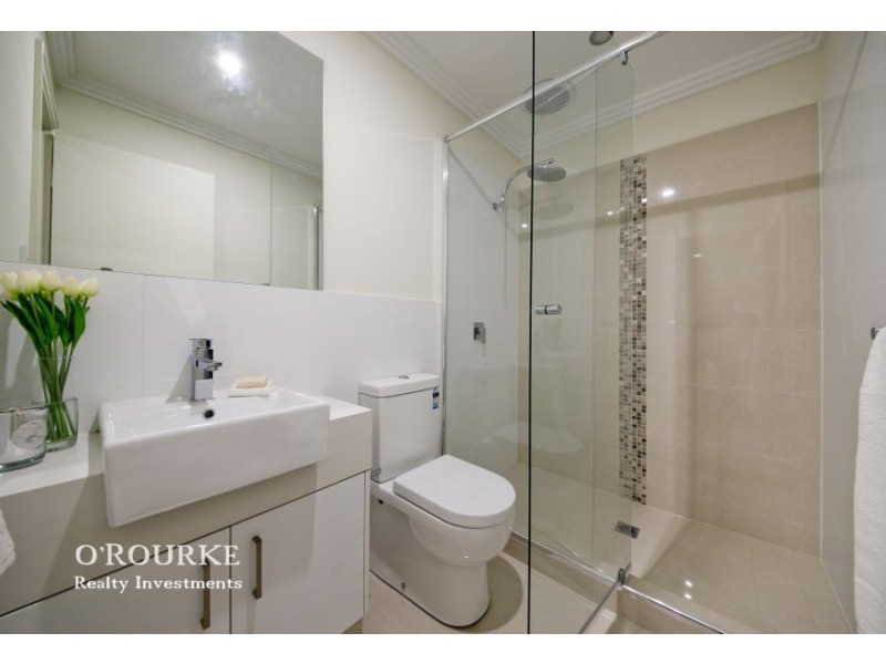 3/24 Farris Street, Innaloo WA 6018