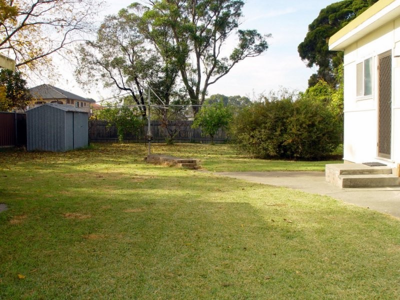 100 Clarence Street, Condell Park NSW 2200