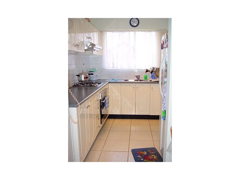 8/5-11 Weigand Ave, Bankstown NSW 2200