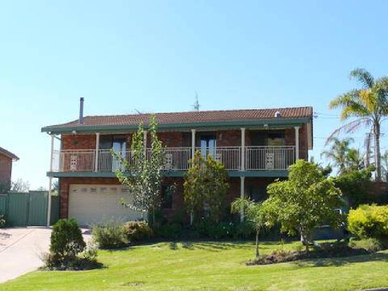 1 Jade Court, Georges Hall NSW 2198
