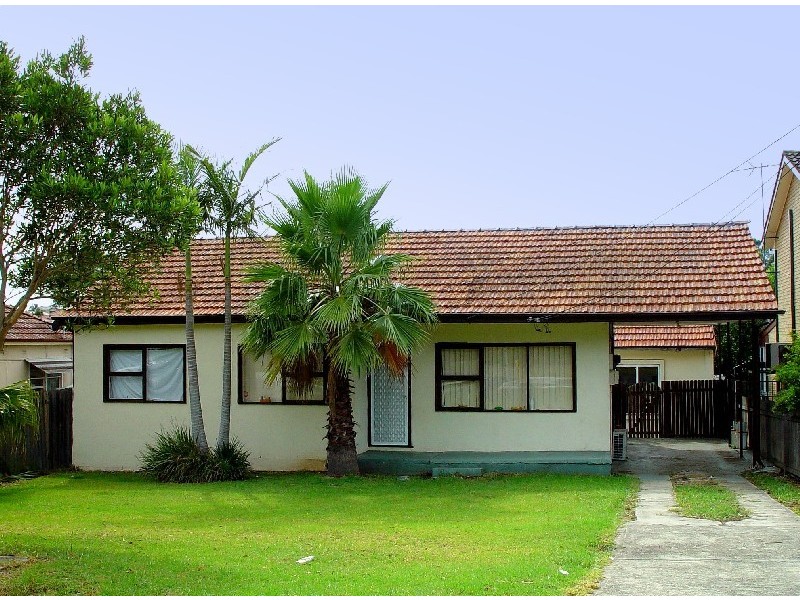 113 The Avenue, Bankstown NSW 2200