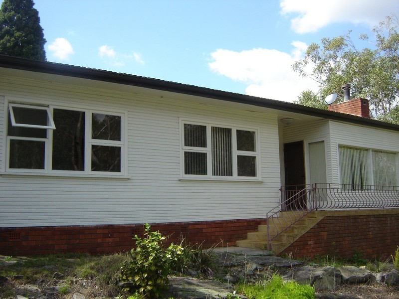 39 Doris Street, Picnic Point NSW 2213