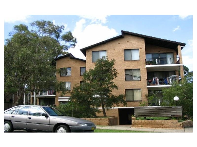 20/33 Sir Joseph Banks Street, Bankstown NSW 2200