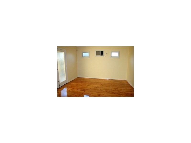114 Taylor Street, Condell Park NSW 2200