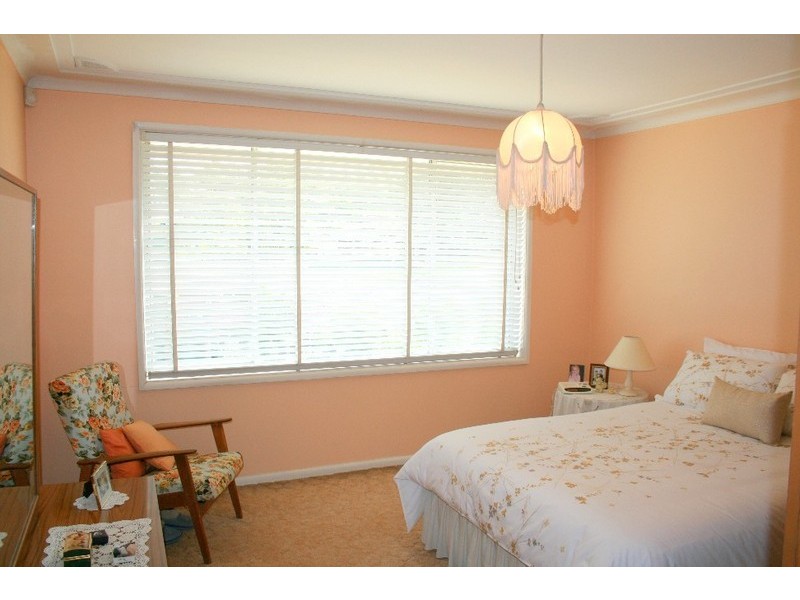 45 Caroline Crescent, Georges Hall NSW 2198