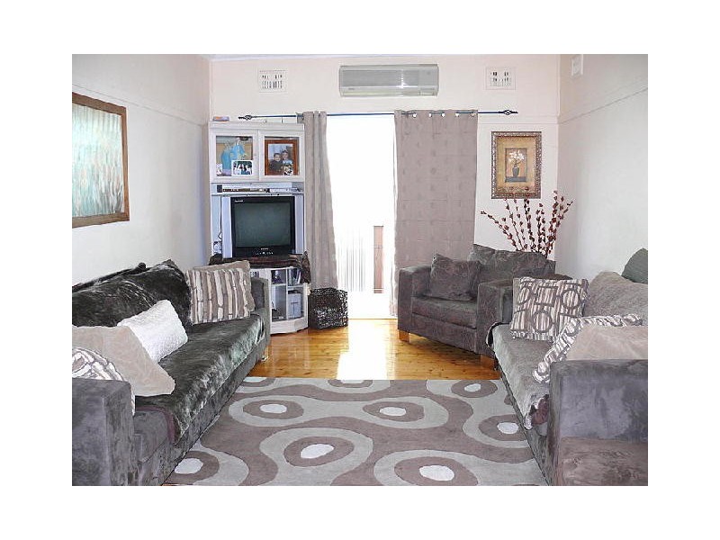154 South Terrace, Bankstown NSW 2200